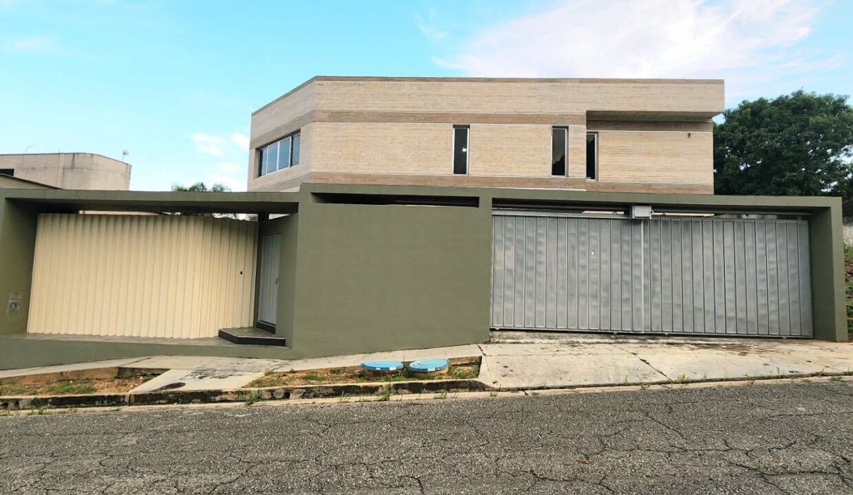 SaveClip.App_565520024_18531192523000499_5379951601351626875_n