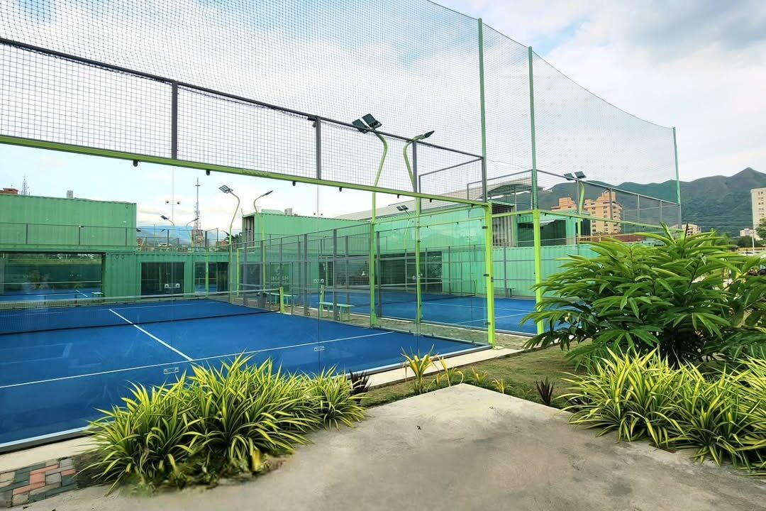 SaveClip.App_566704394_18069299324461105_2734301635192054552_n