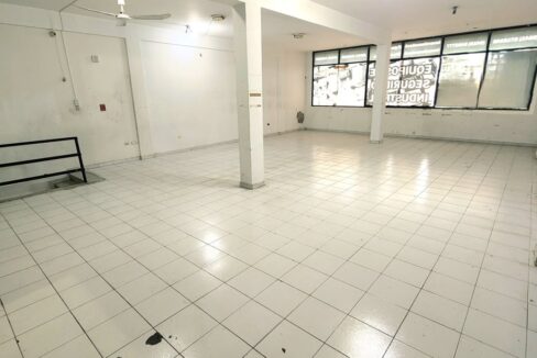 SaveClip.App_571286177_18534734413000499_8744029127211323915_n